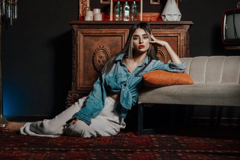 Velvet Fantasies in Karachi: The Private Dreams Behind a Perfect Marriage